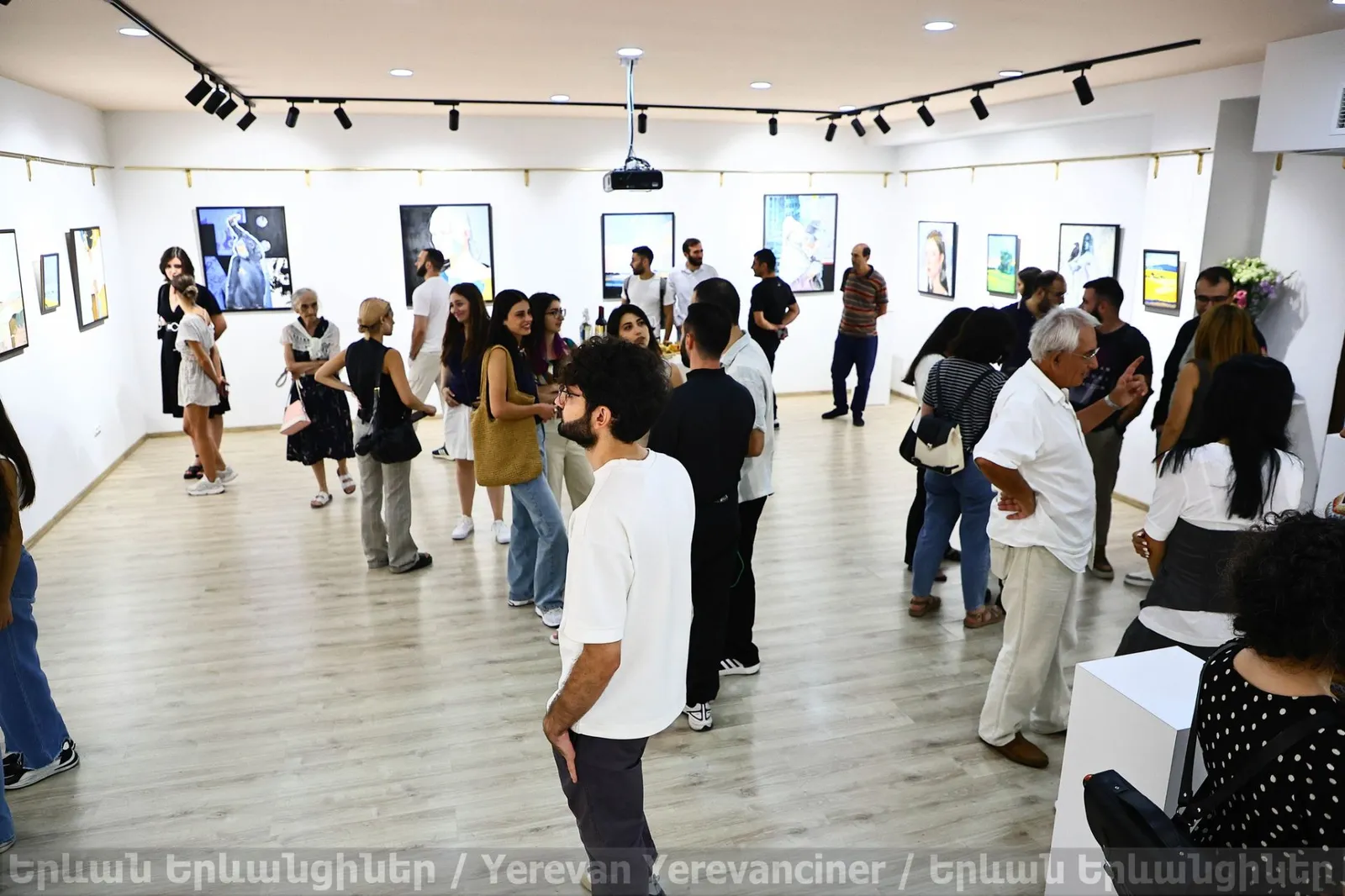 Exhibition photo – Ani Muradyan contemporary art